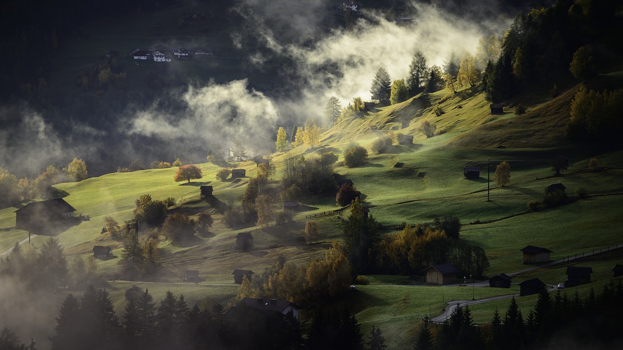 landscape autumn fog free photo