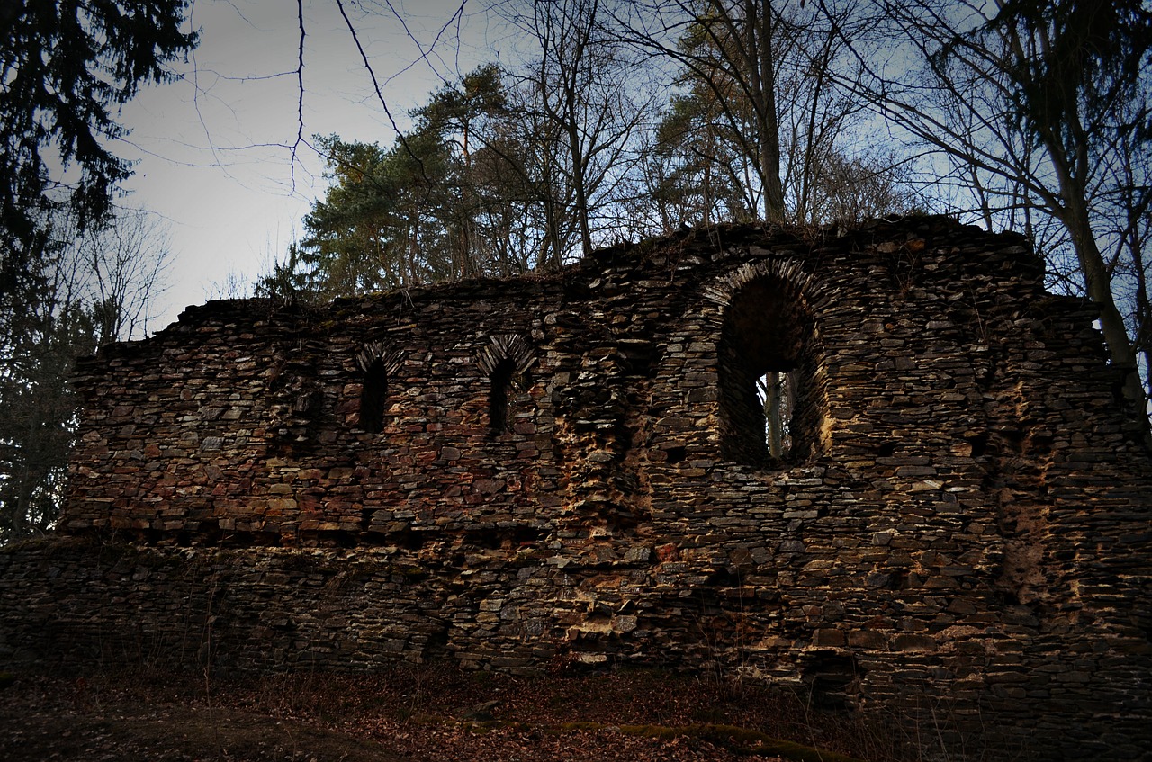 landscape ruins nature free photo