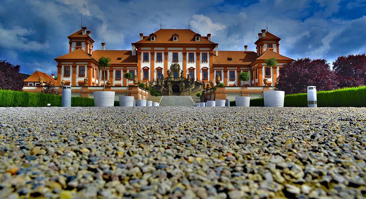 landscape castle prague free photo