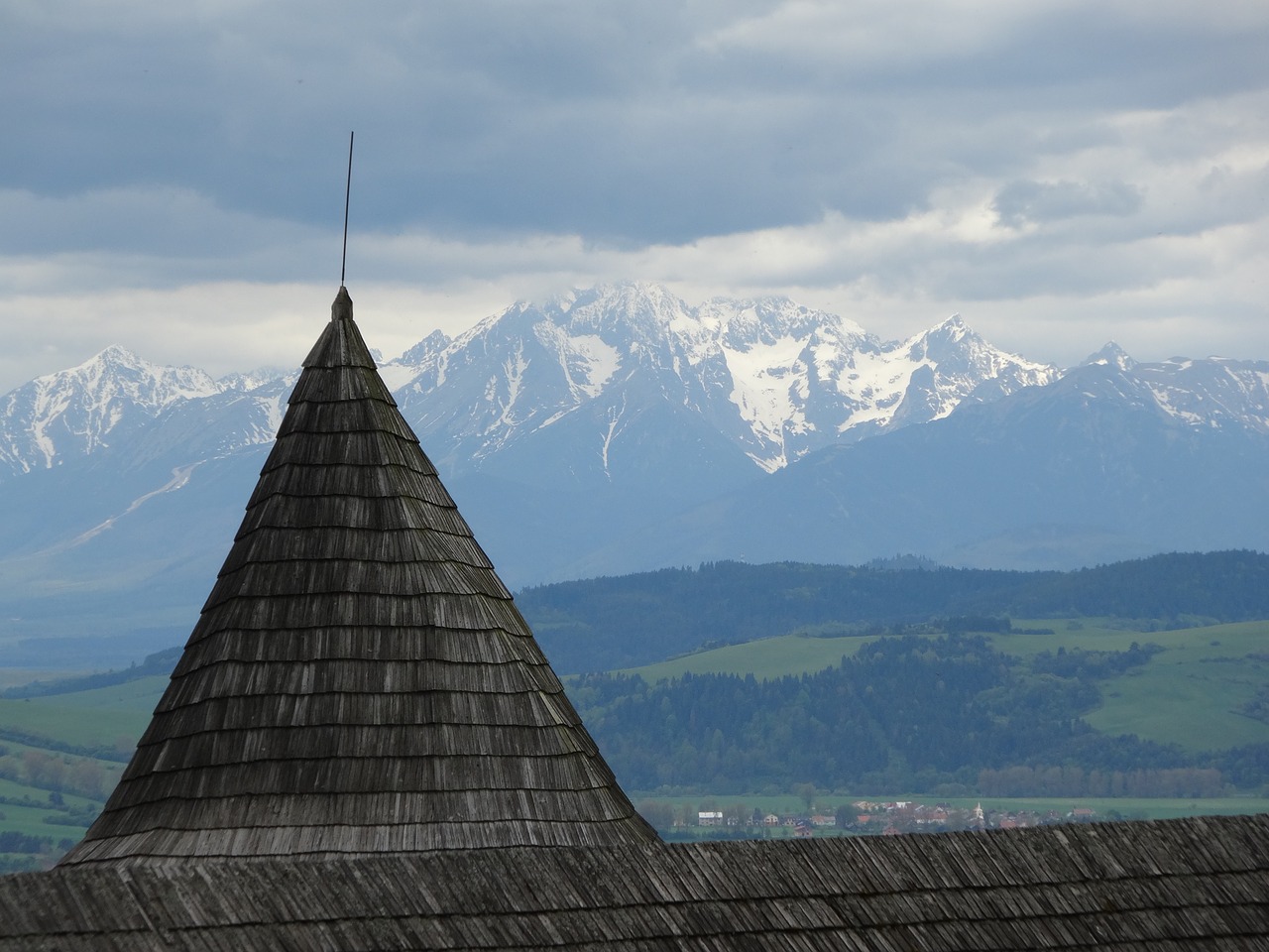 landscape view mountains free photo