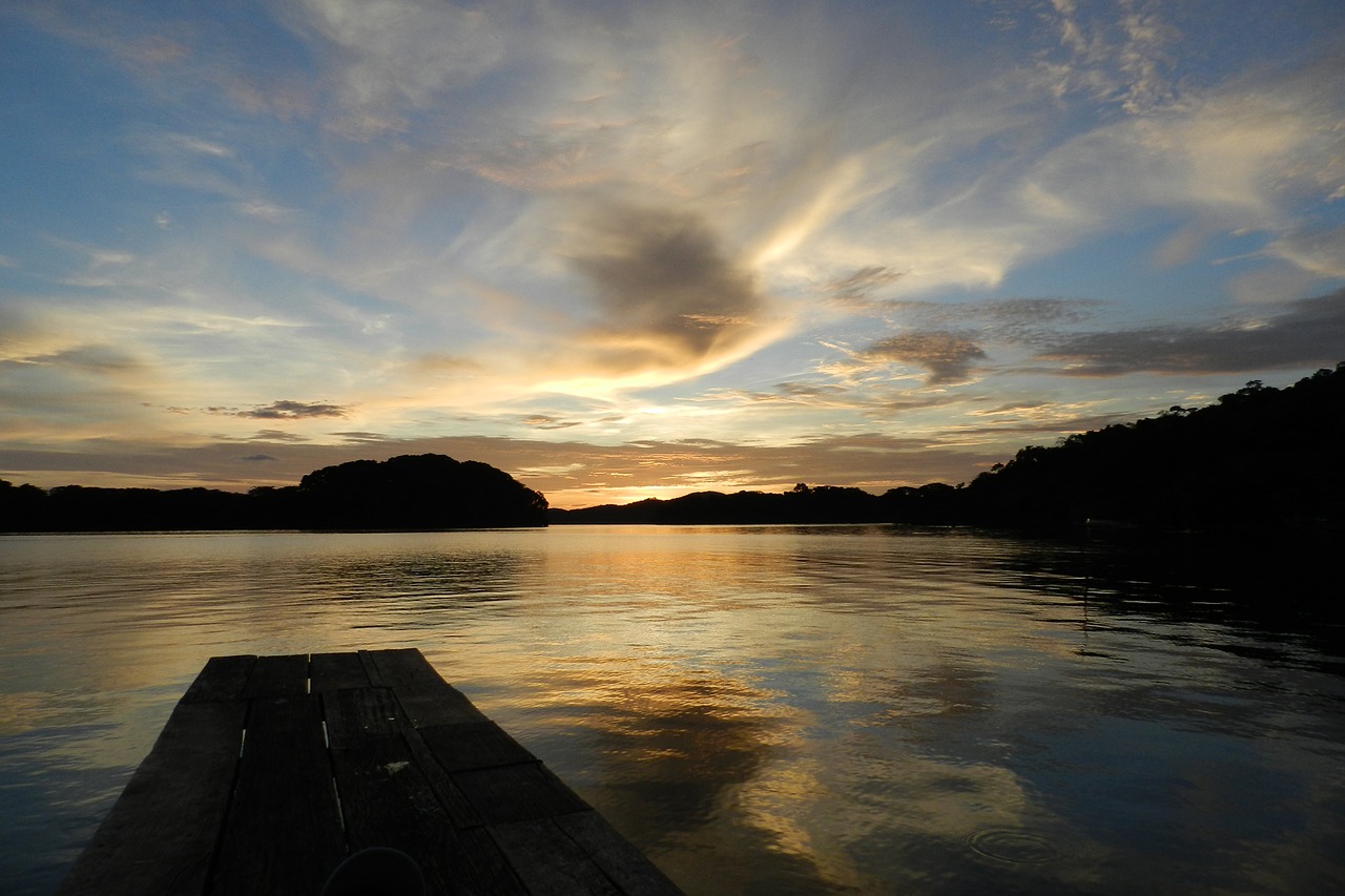 landscapes nature lake free photo