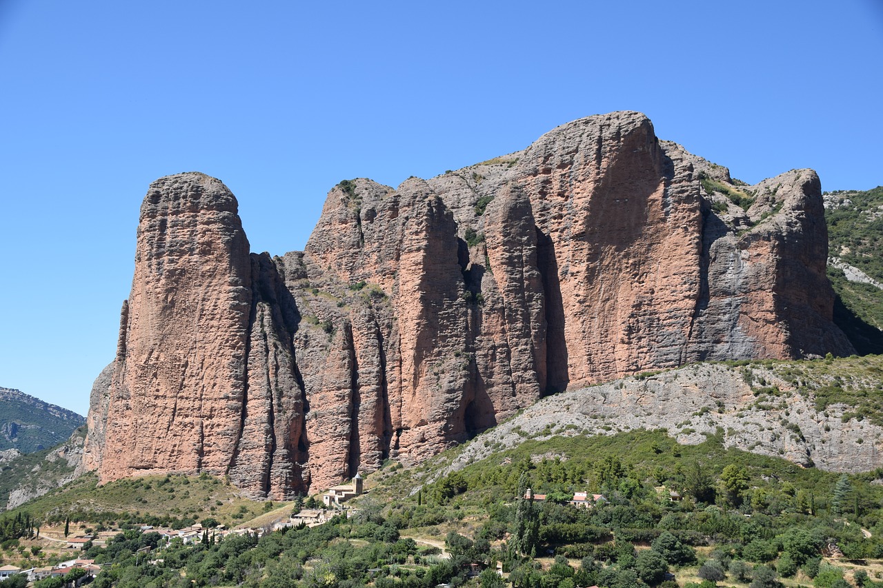 landscapes huesca mountains free photo