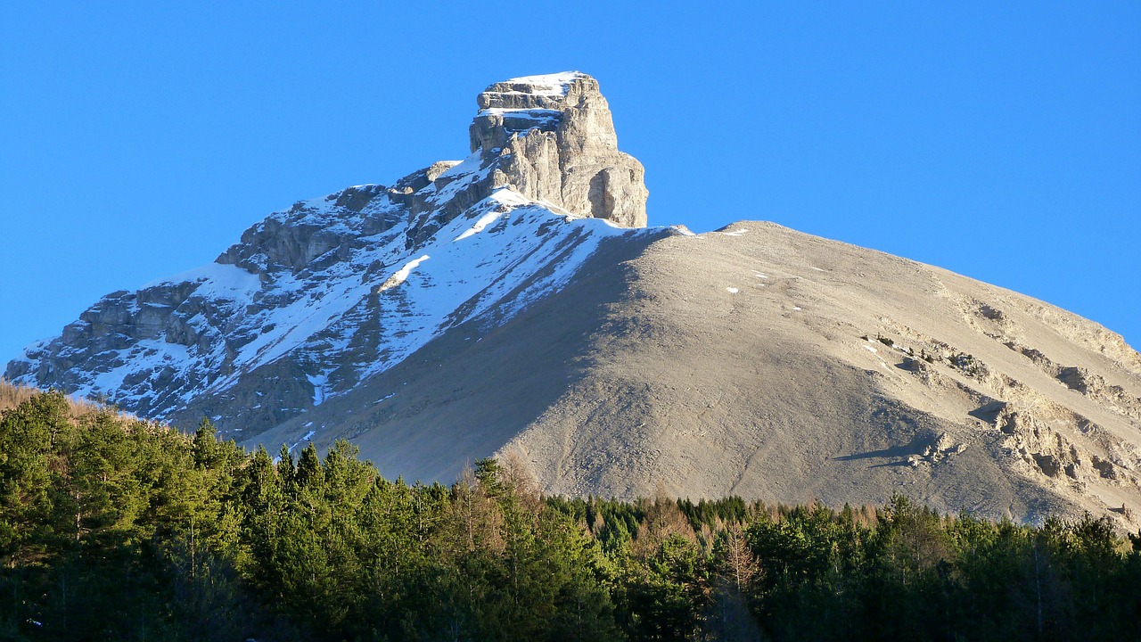 landscapes nature mountains free photo