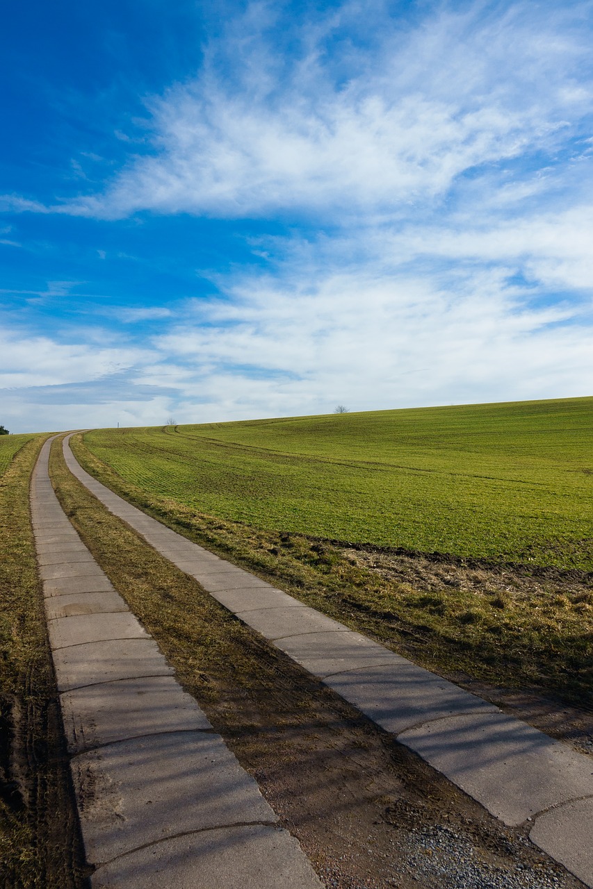 lane away spacious free photo