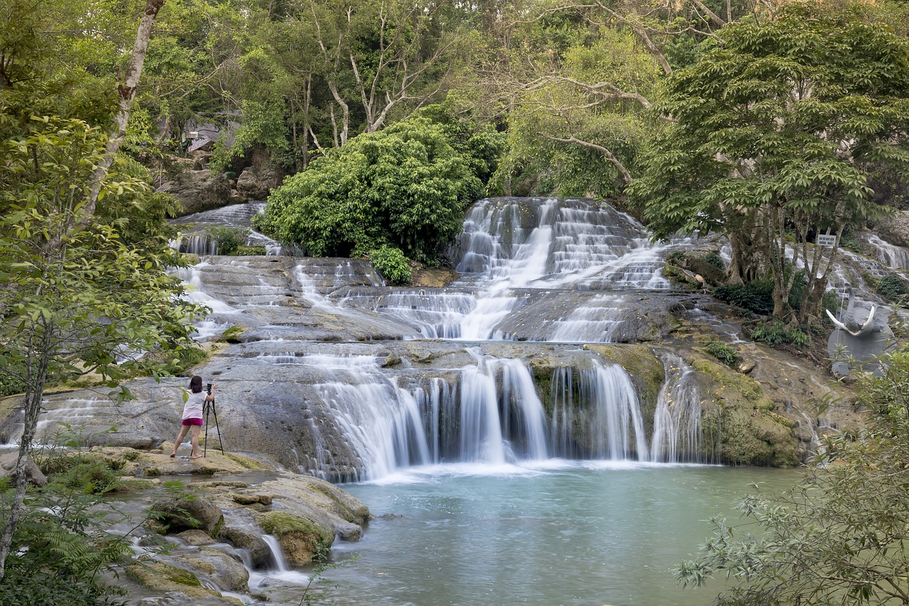 lang son  the waterfall  vietnam free photo