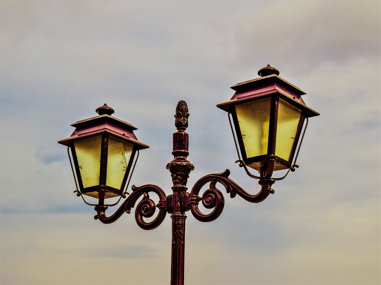 lantern light lamps free photo