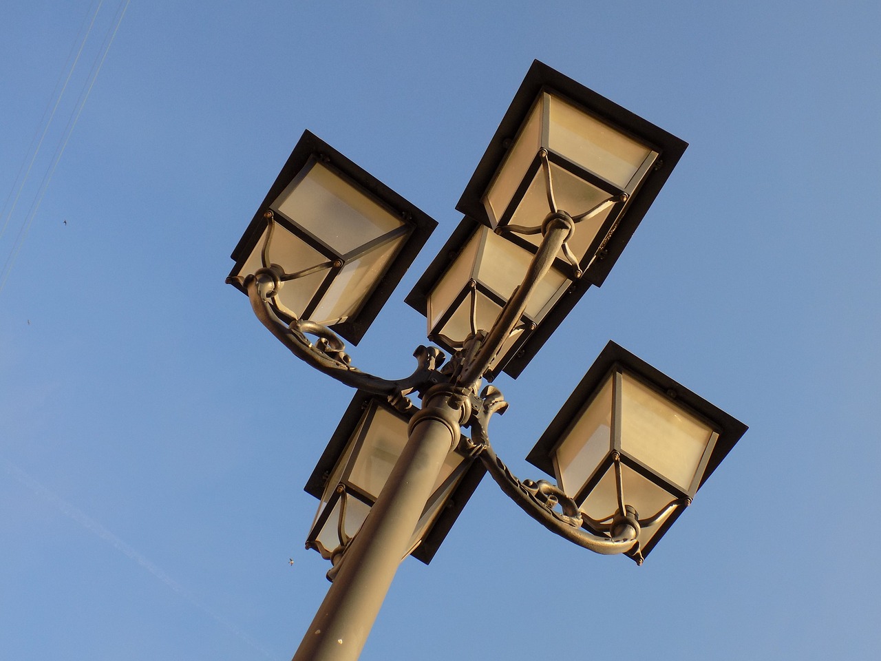 lantern post sky free photo