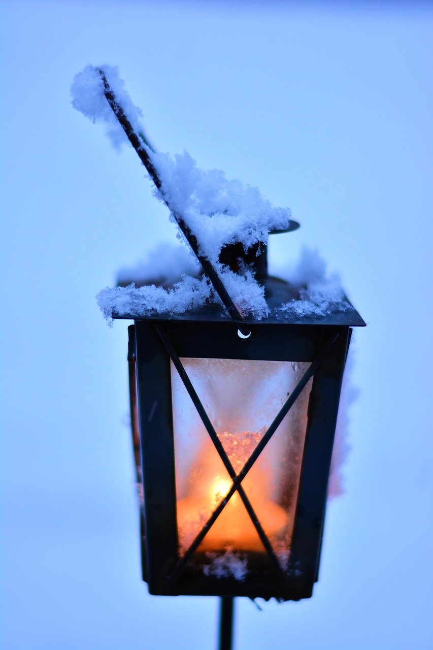 lantern winter snow free photo