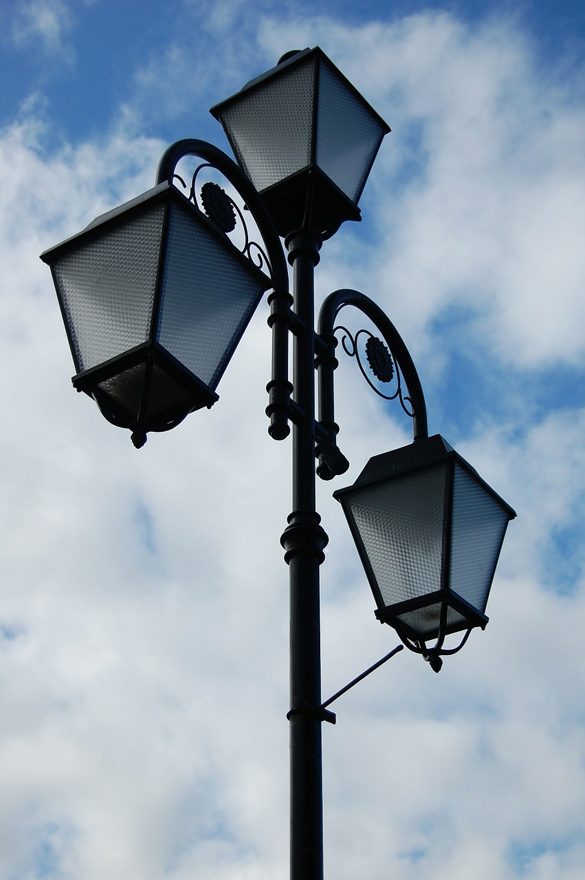lantern replacement lamp lamppost free photo