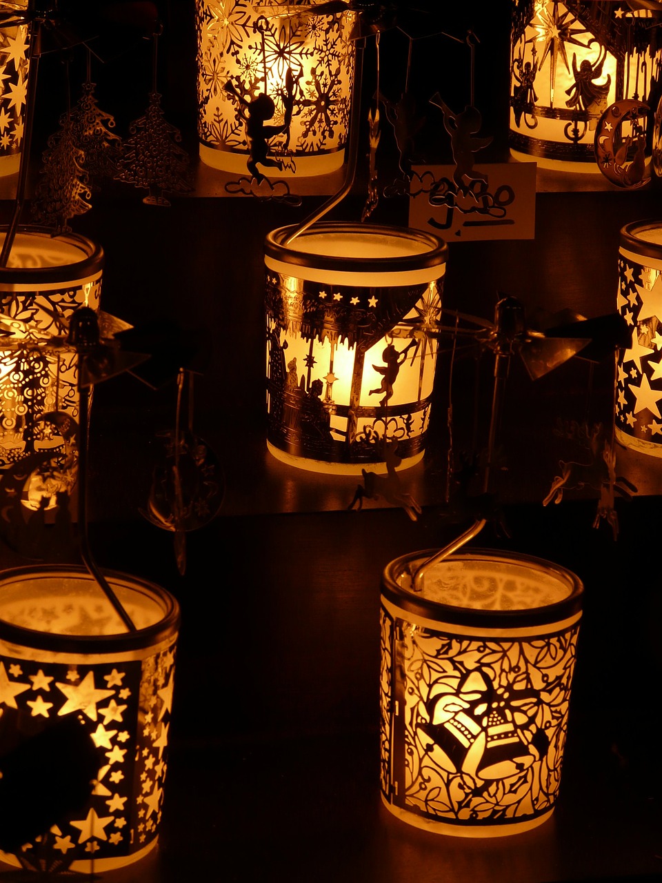 lanterns lighting light free photo