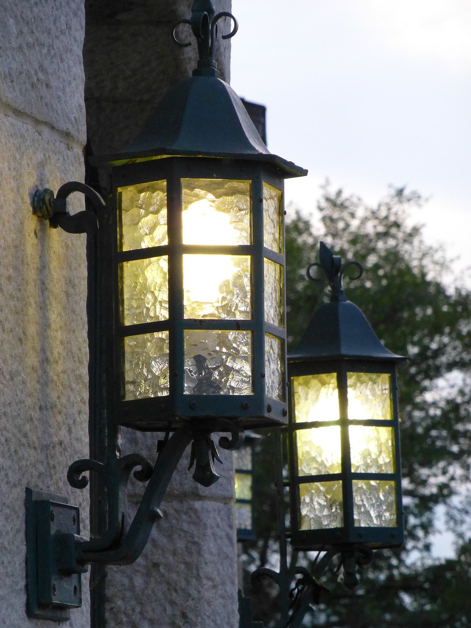 lanterns lamps lights free photo