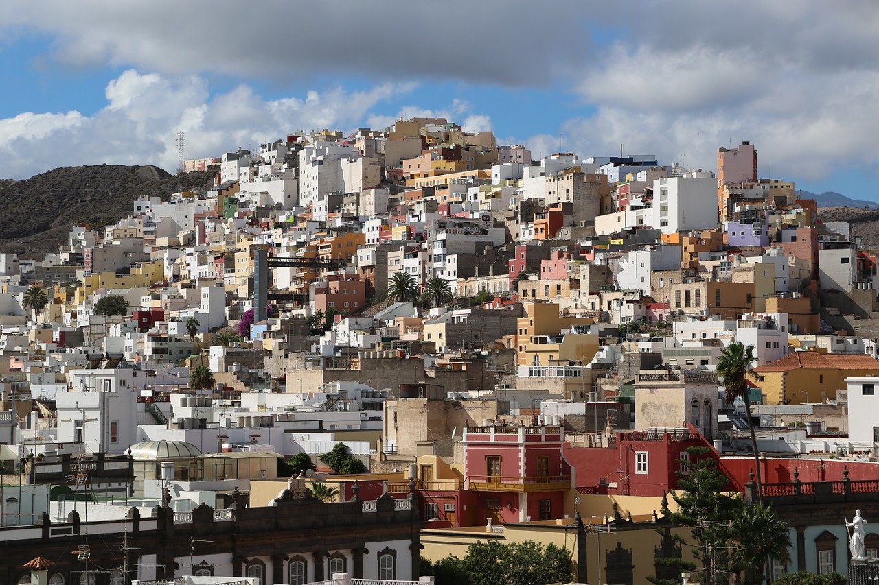 las palmas gran canaria houses free photo