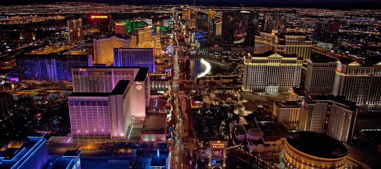 las vegas aerial view night free photo