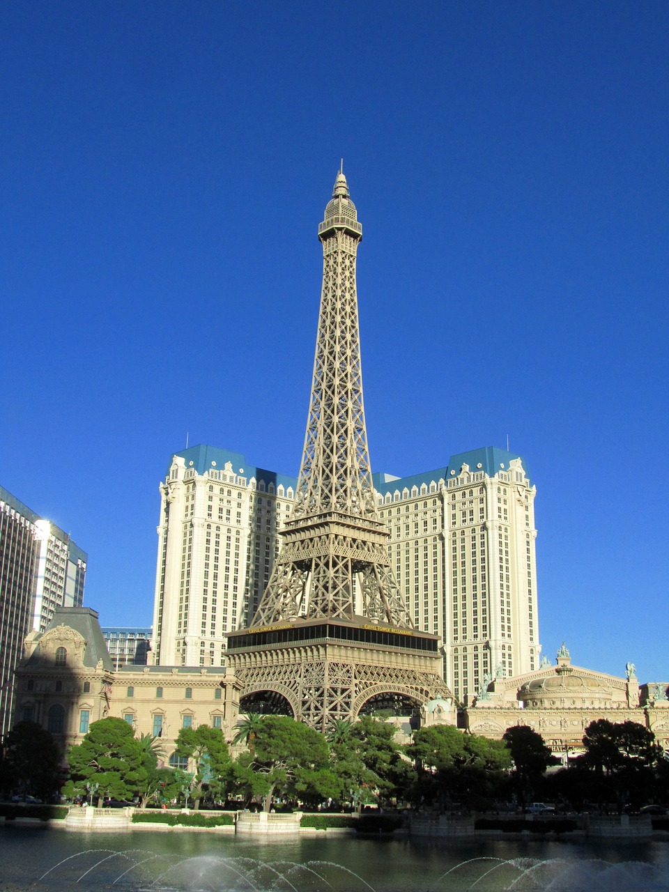 las vegas bellagio eiffel tower free photo