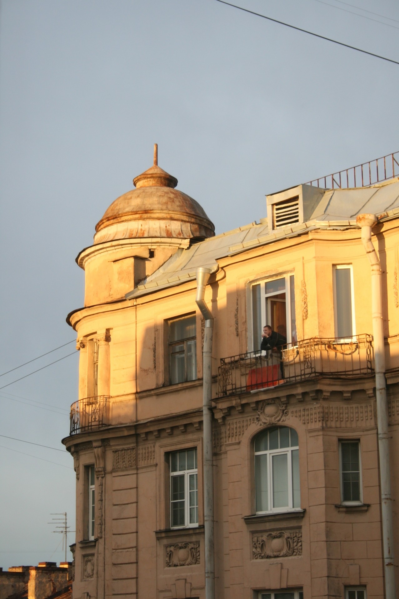 apartment urban city yellow free photo