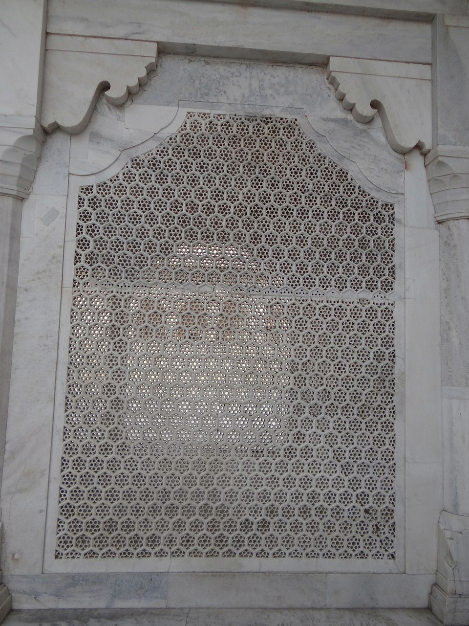 latticework white marble stone free photo