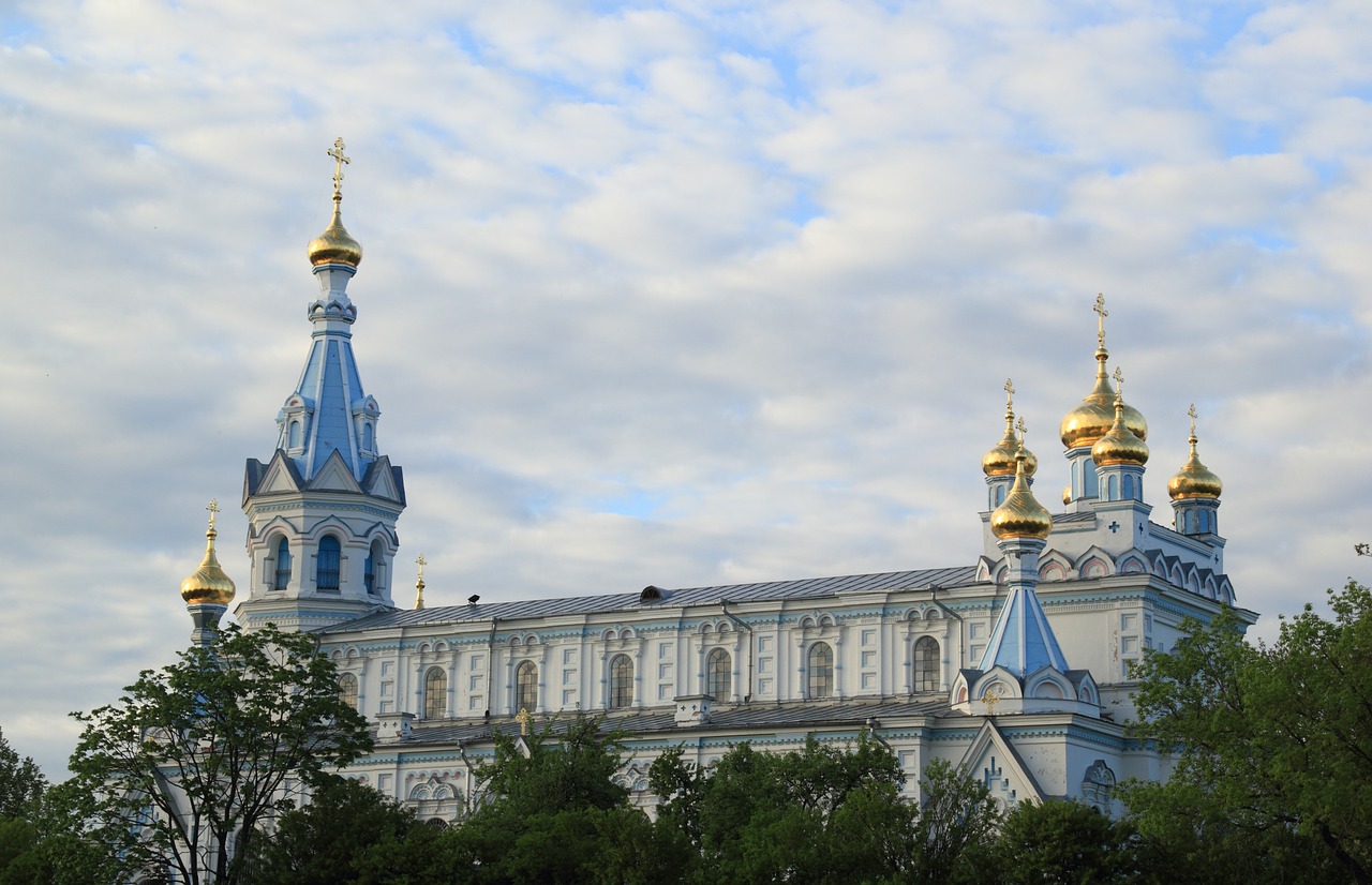 latvia daugavpils church free photo