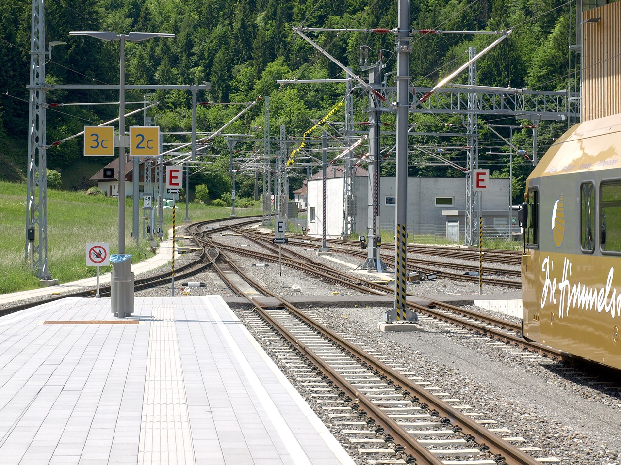 laubenbachmühle train station railway free photo