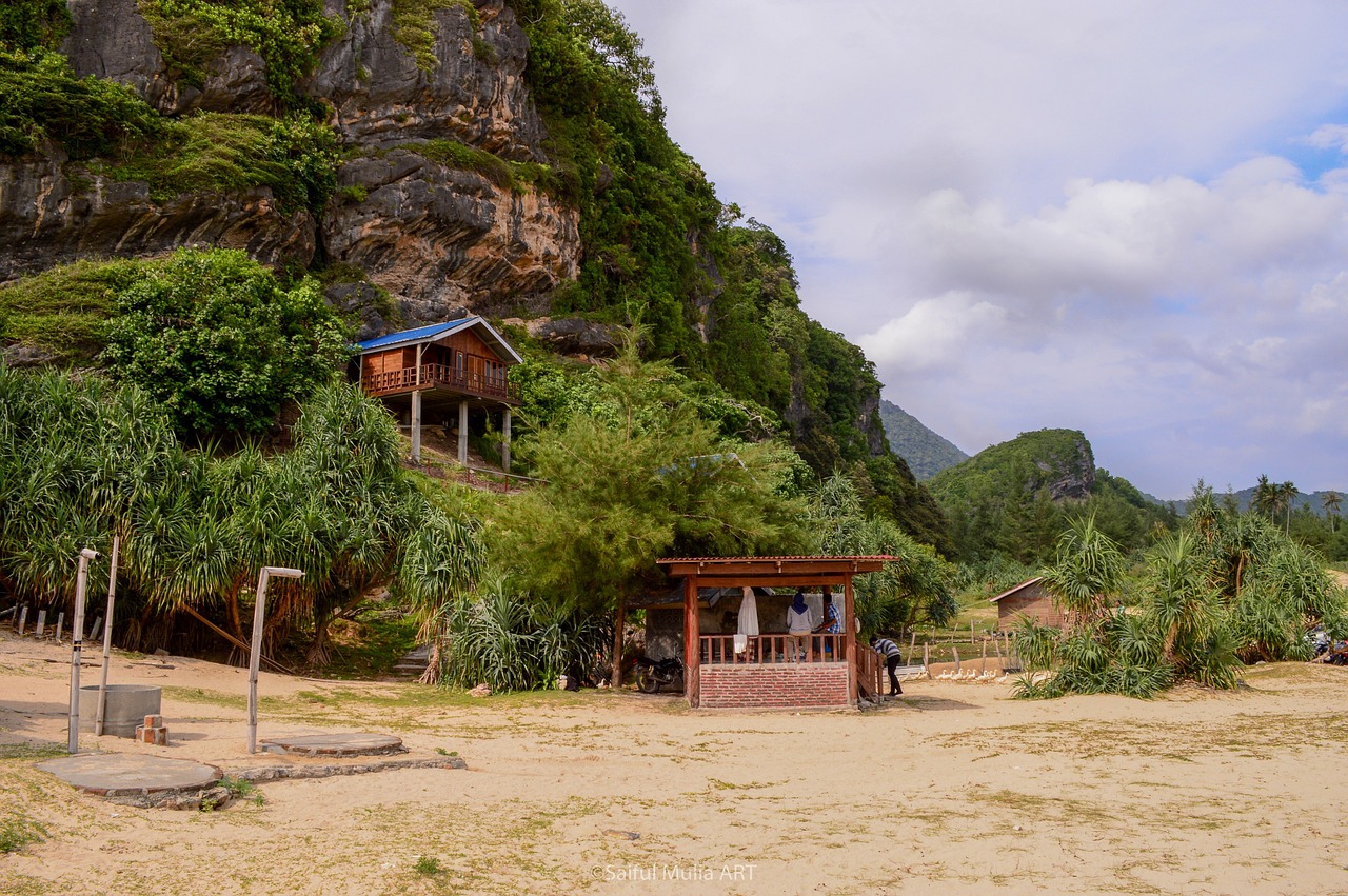 laut lampuuk aceh landscape free photo