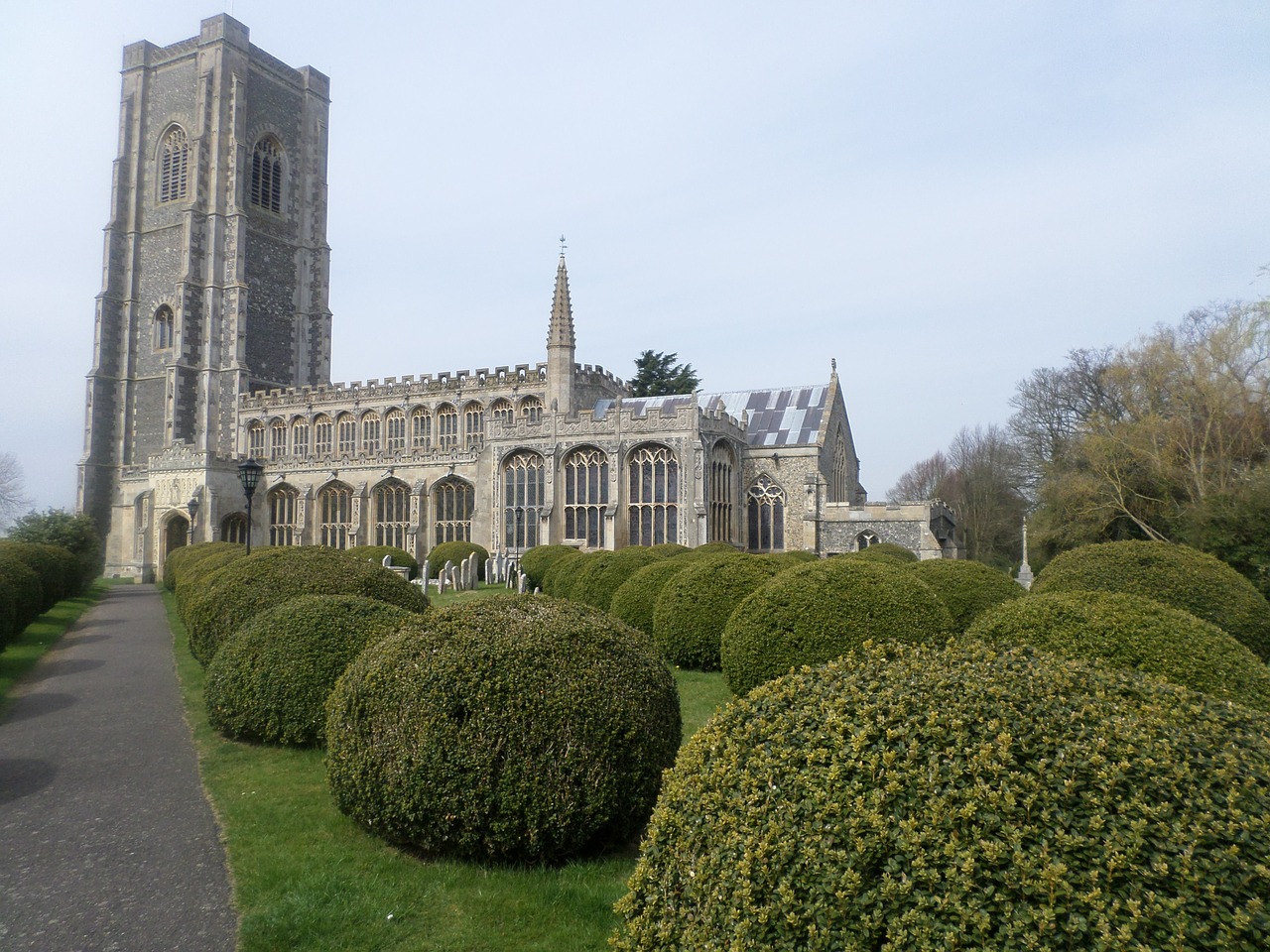 lavenham church cathedral church free photo