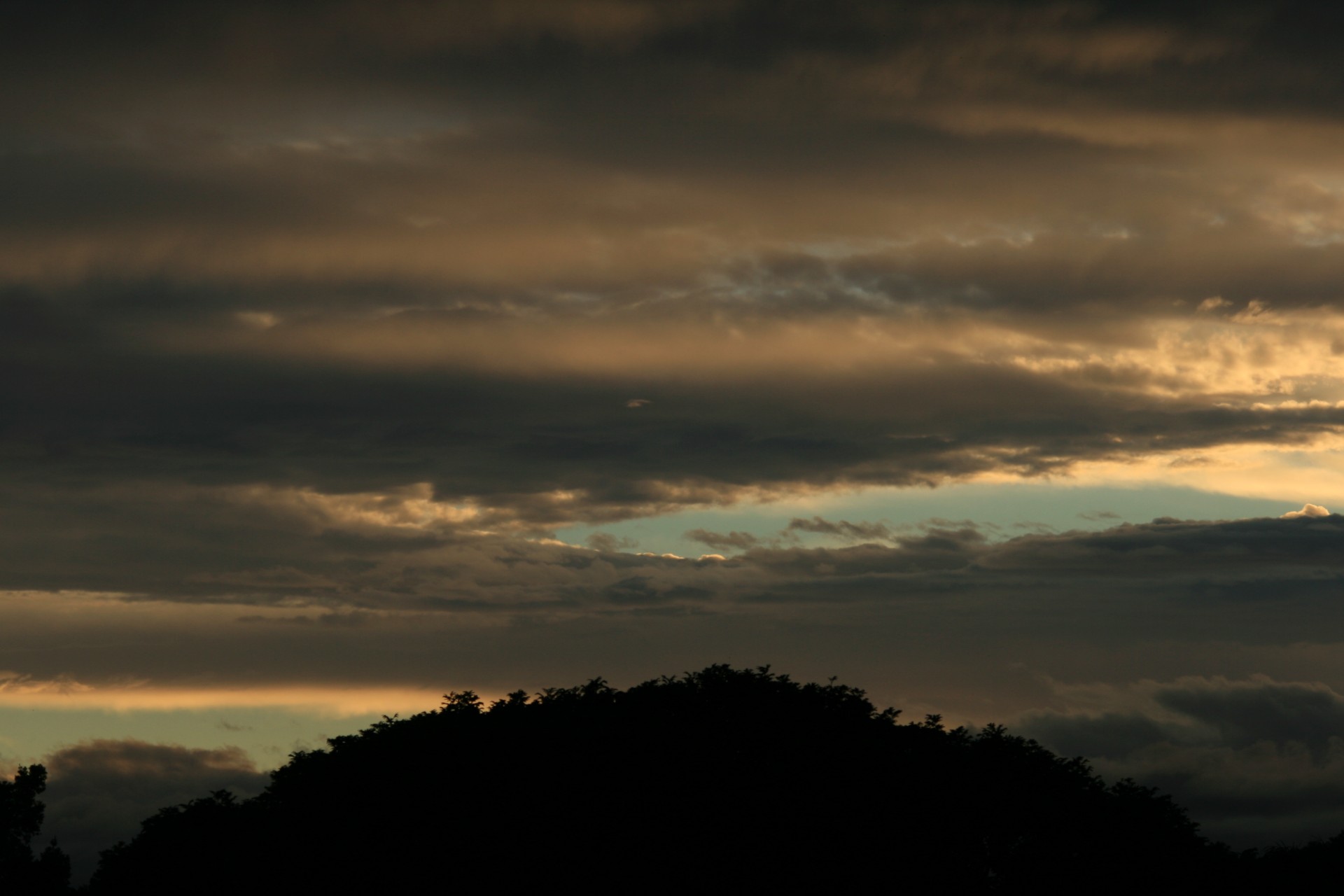 sunset clouds streaks free photo
