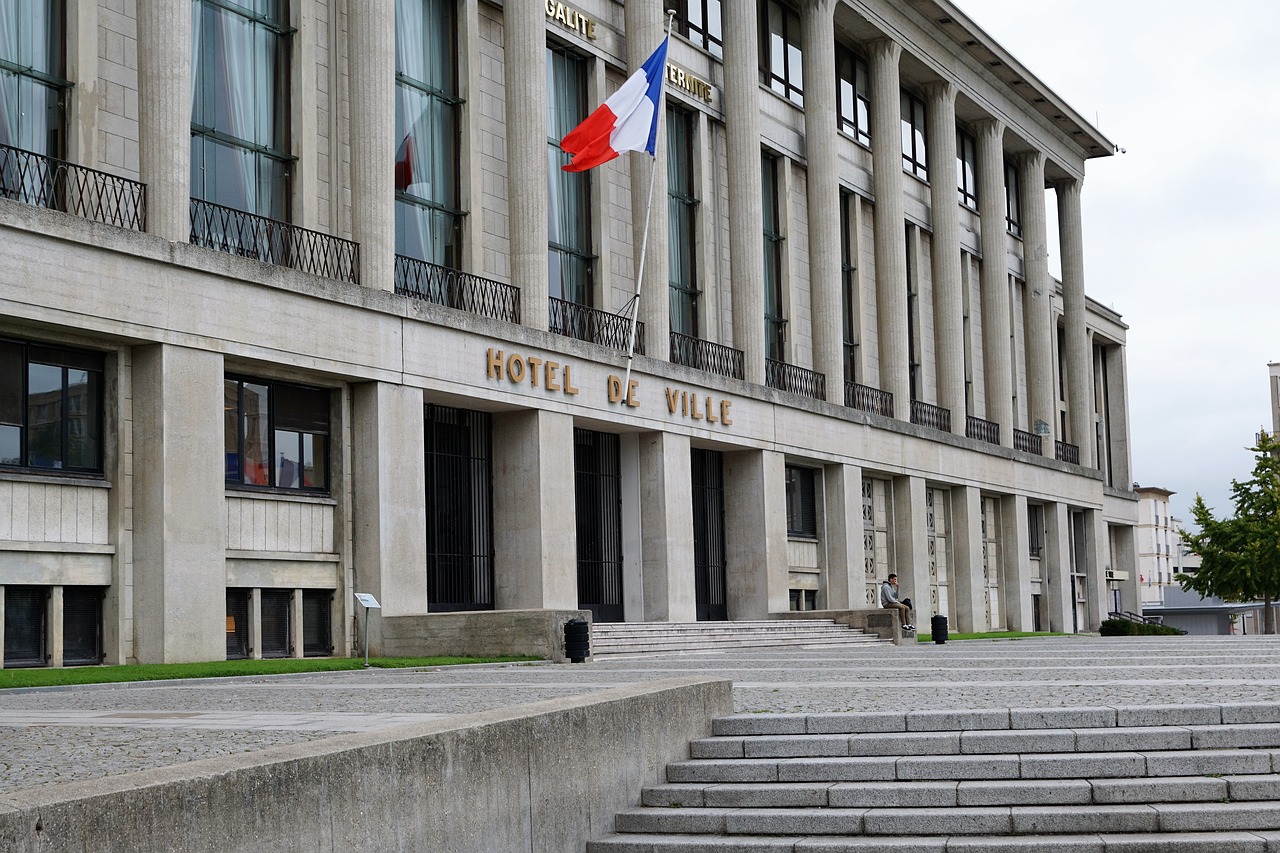 le havre building france free photo