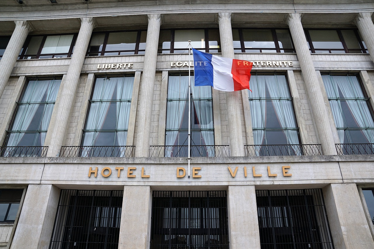 le havre building france free photo