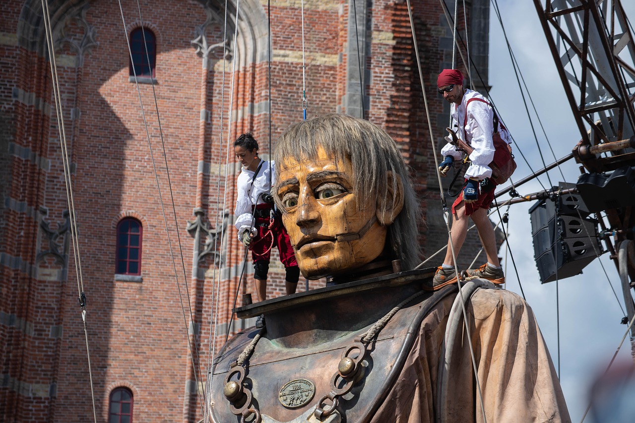 leeuwarden  cultural capital  giant free photo