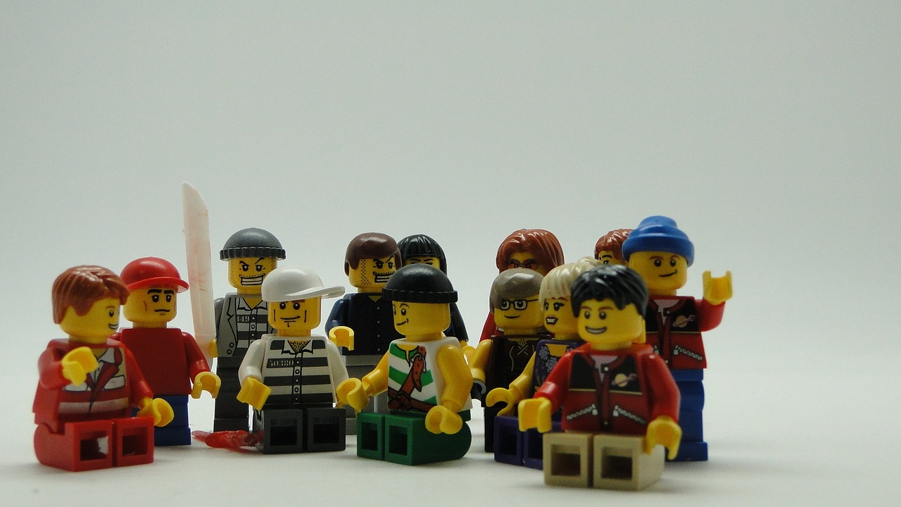 lego people dolls free photo