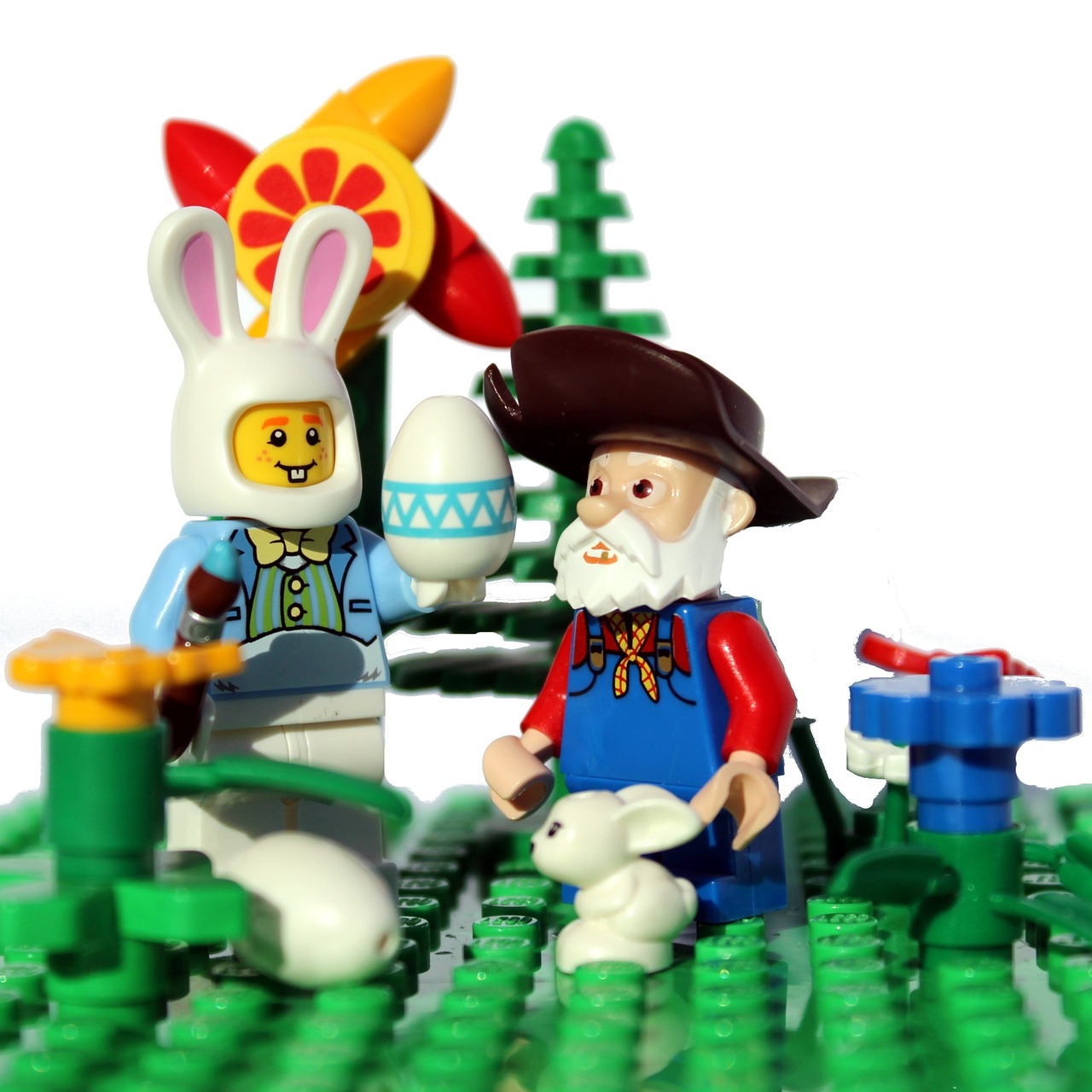 lego  mini figures  easter free photo