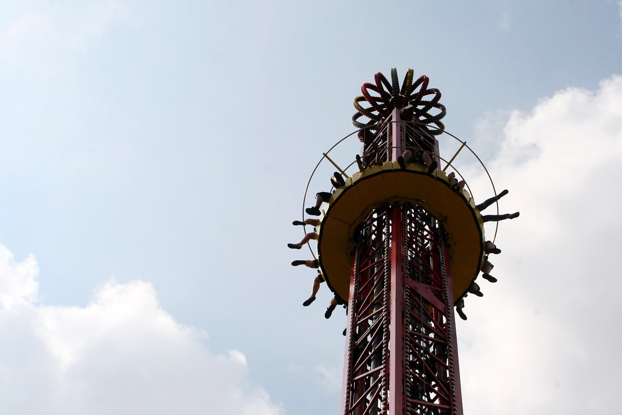 leisure entertainment amusement park free photo