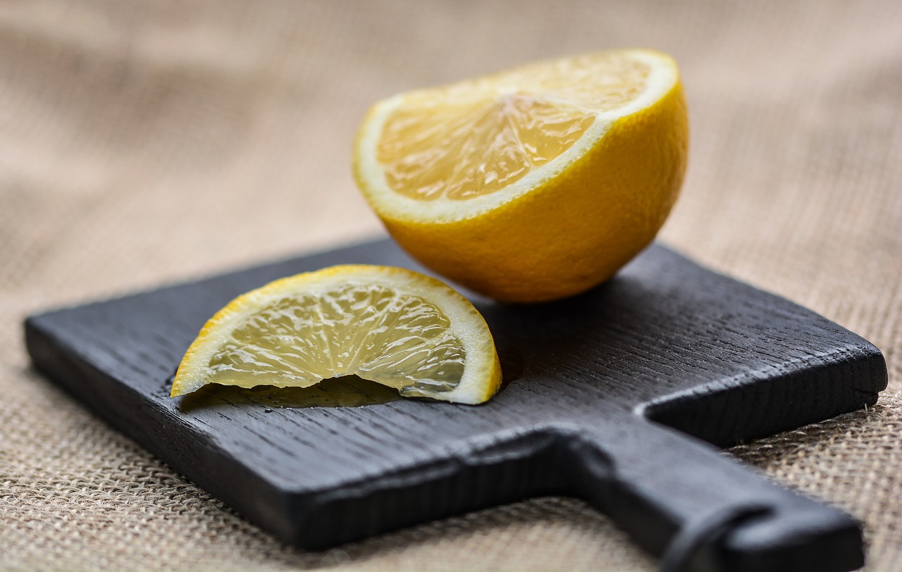 lemon citrus fruit free photo