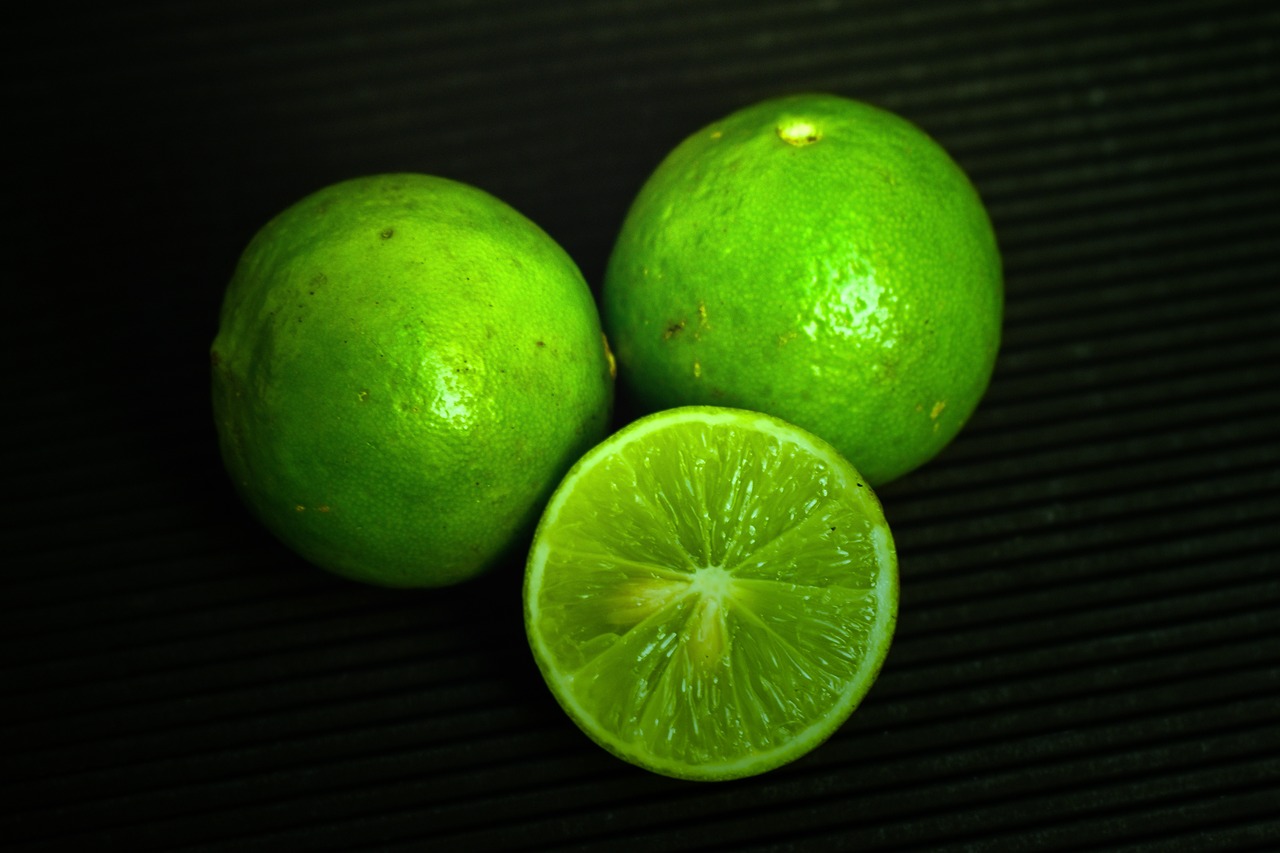 lemon  acid  fruit free photo