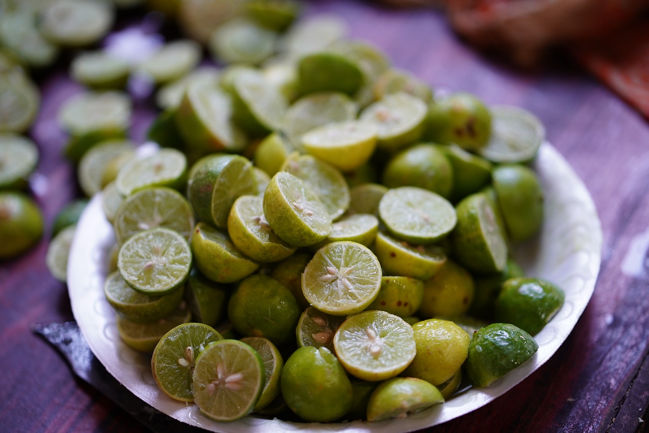 lemon - fruit  juice  table free photo