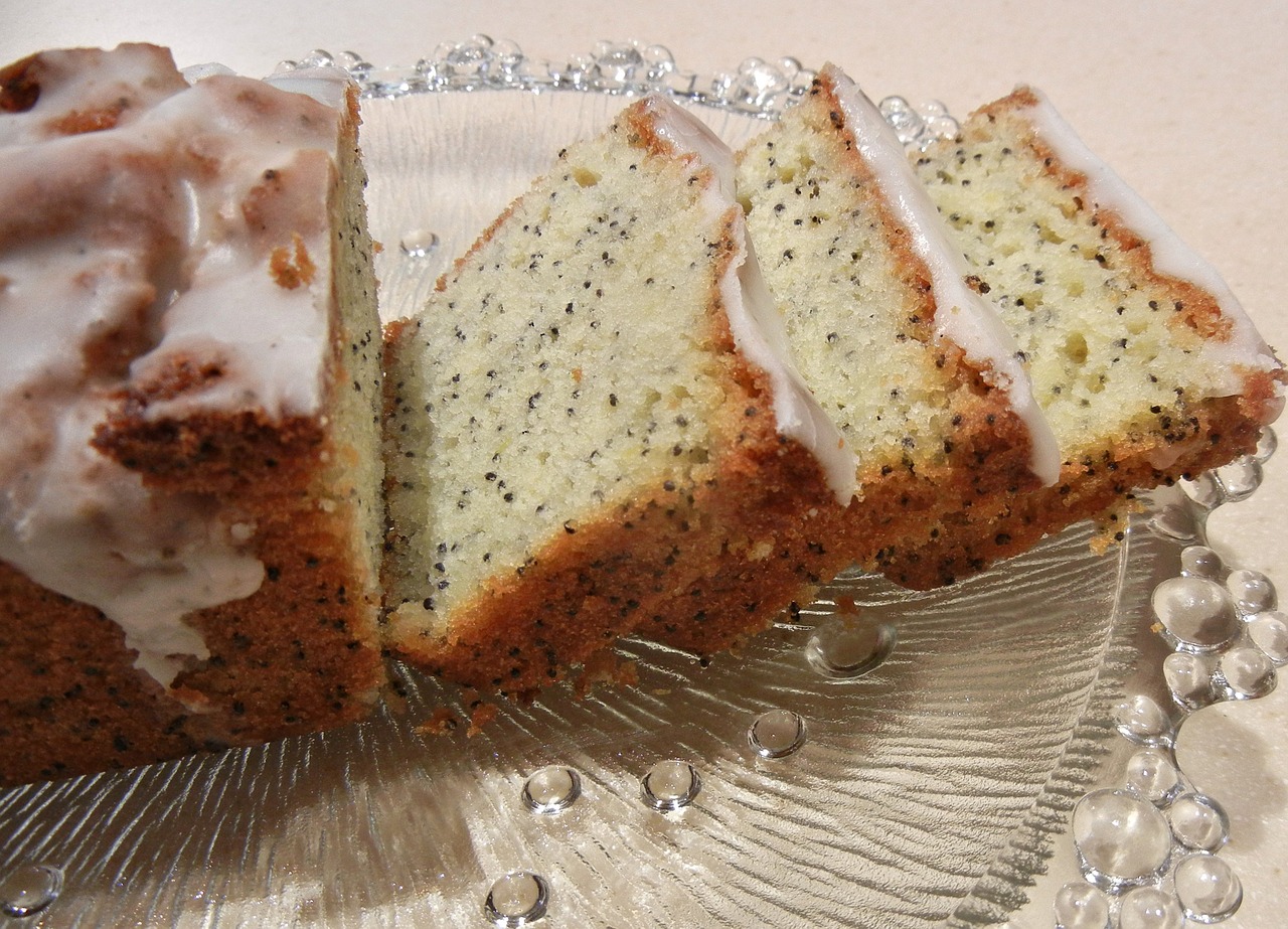 lemon poppyseed cake icing sugar sweet free photo