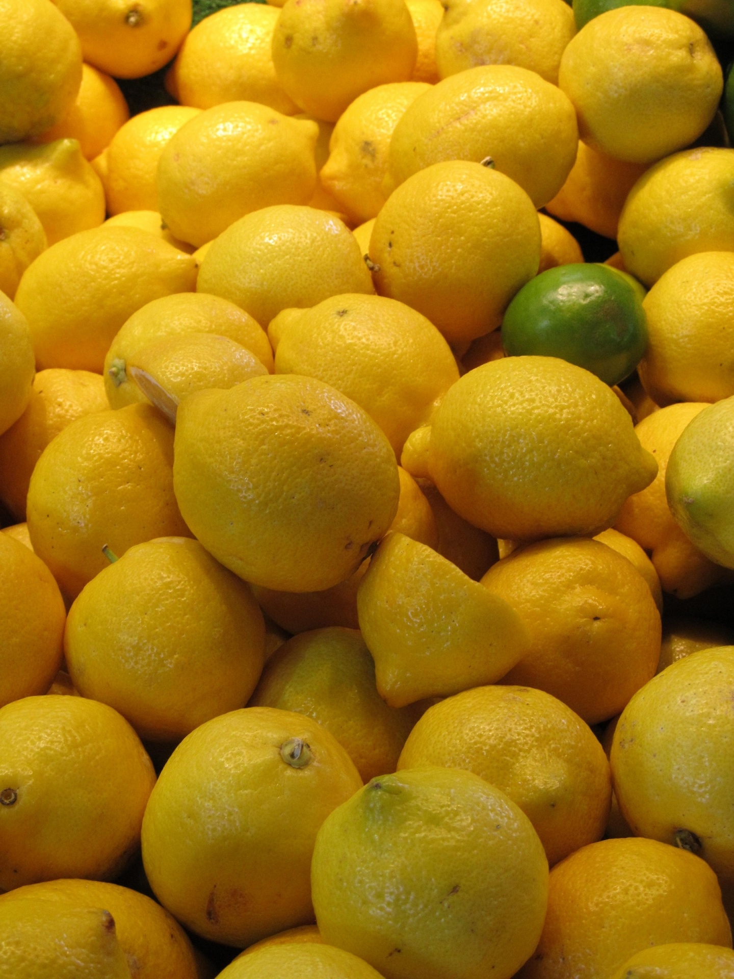 lemons fresh display free photo