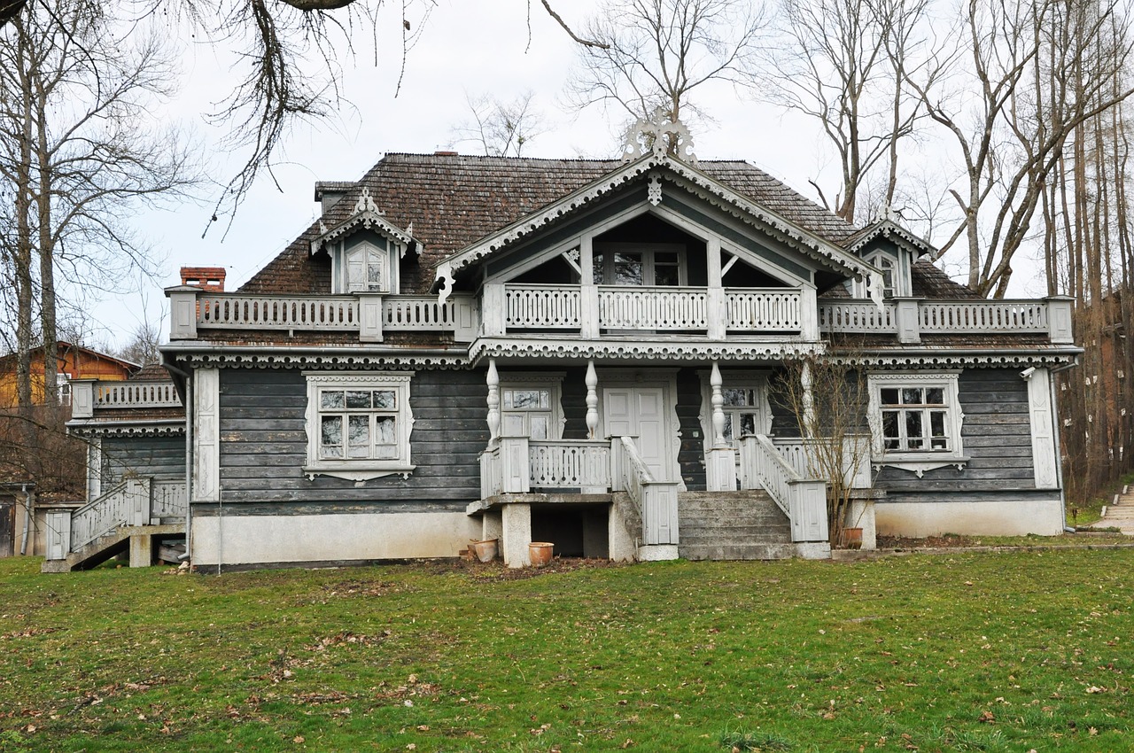 leśniczówka cottage house free photo