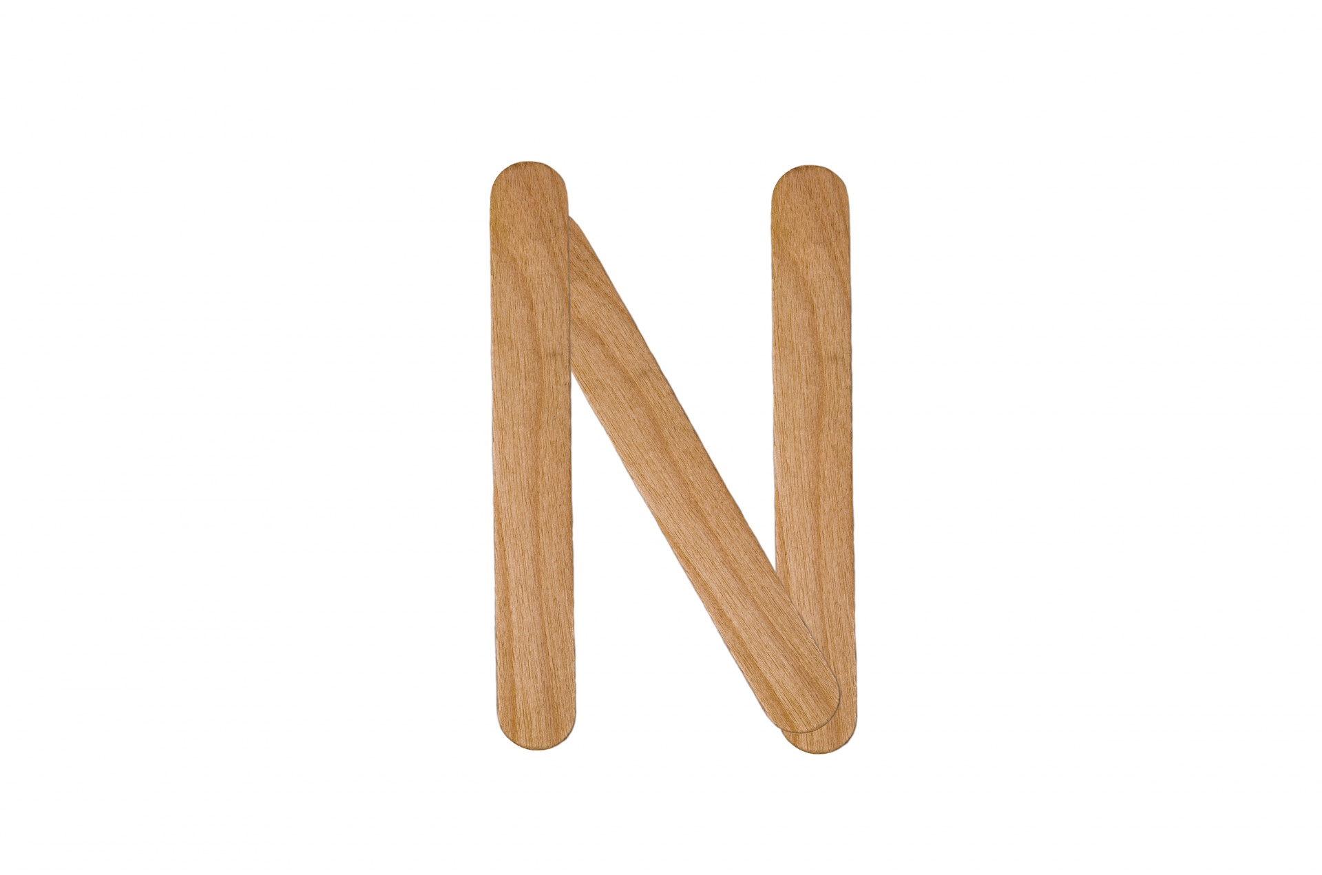 Алфавит буквы с палочками. Буква n из дерева. Палка буква n. Буква из палочек для мороженного. Буквы на палочке.