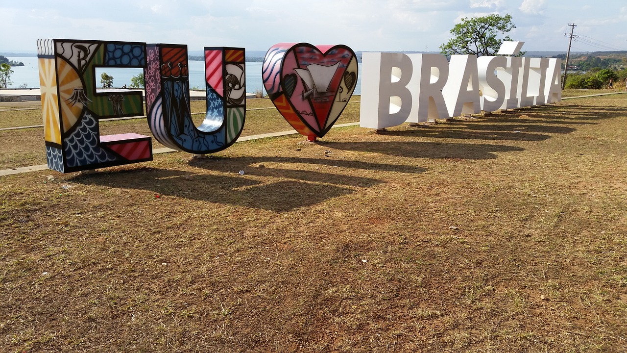 letters i love brasilia declaration of love free photo