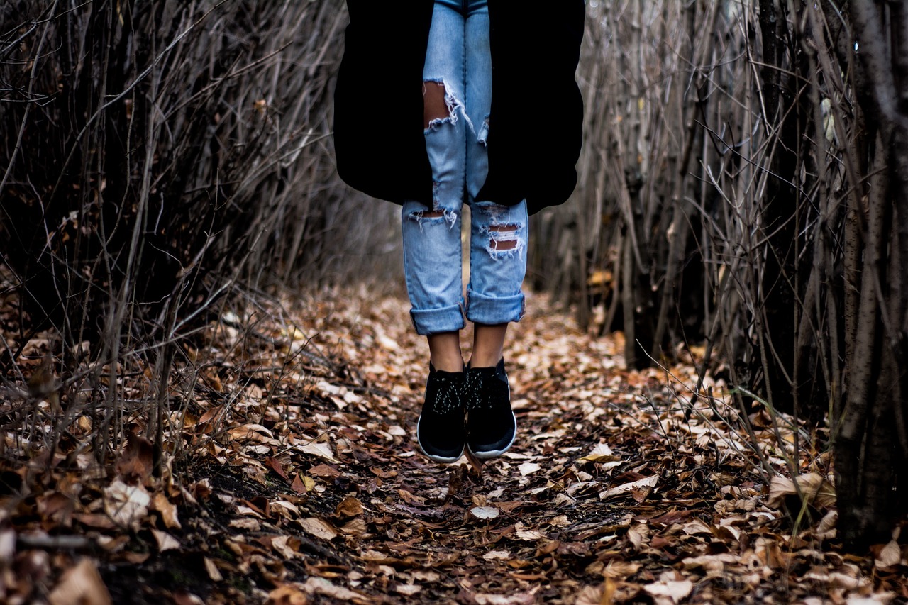 levitation hanging path free photo