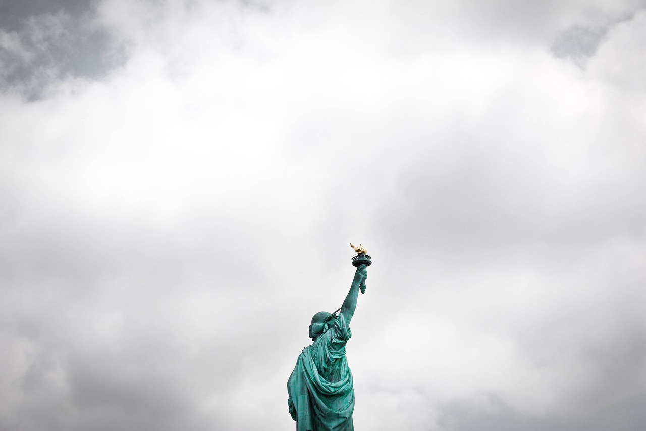 liberty statue landmark free photo