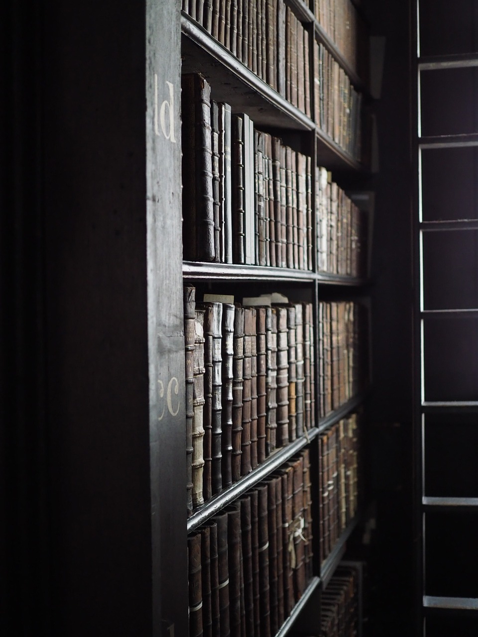 library long room ireland free photo