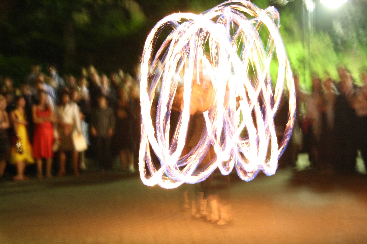 lichtspiel fire circles of light free photo