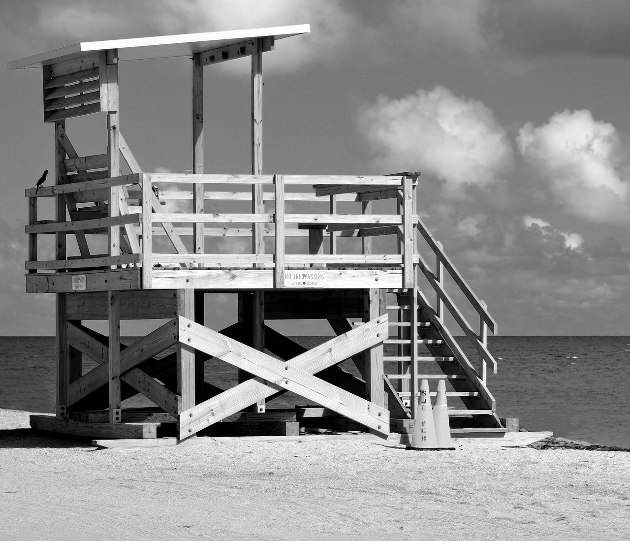 life guard  stand  beach free photo