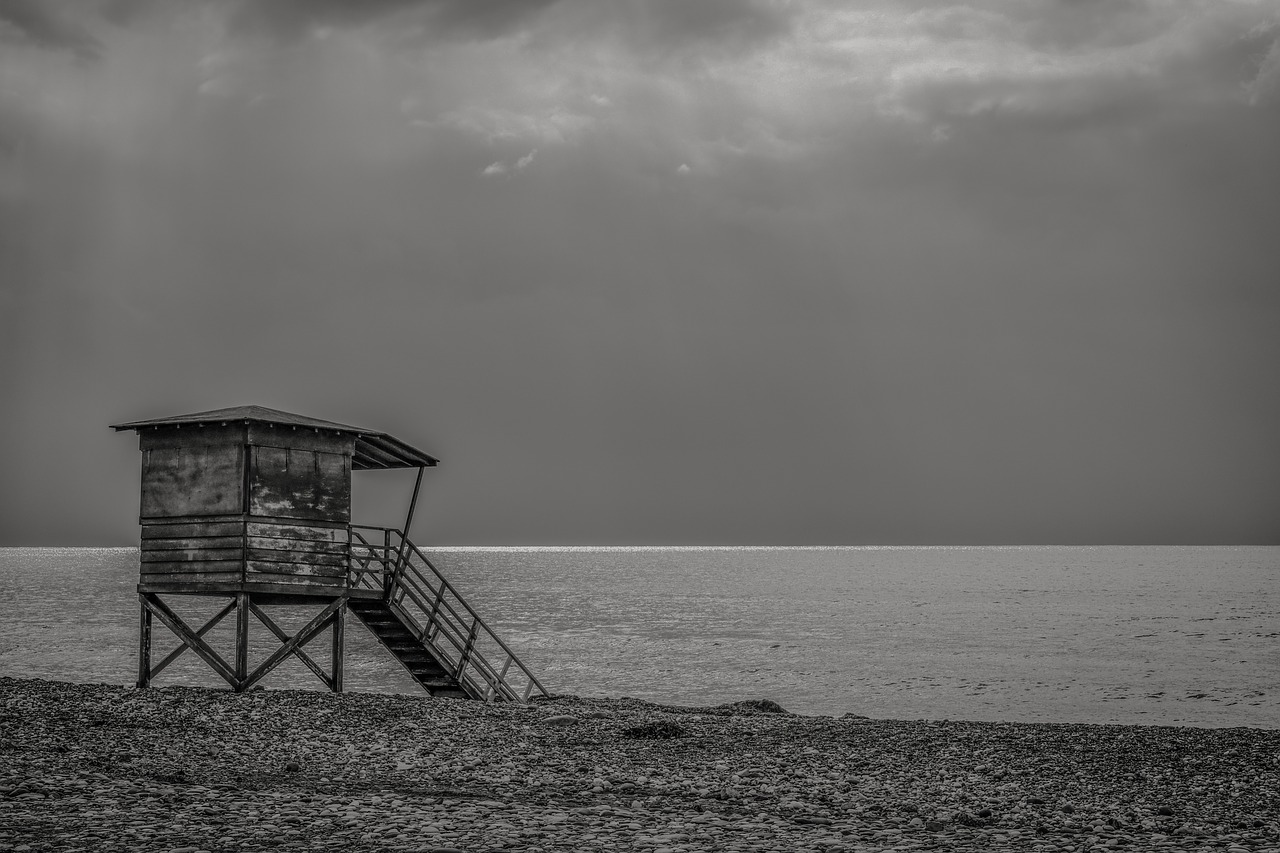 lifeguard tower beach free photo