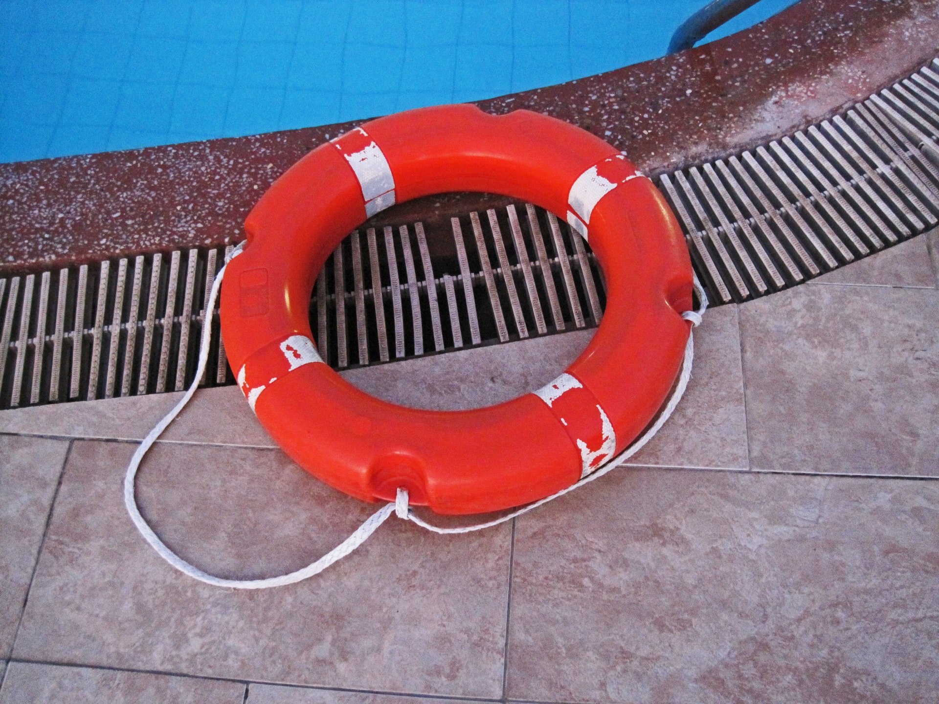 ring floating device rescue free photo