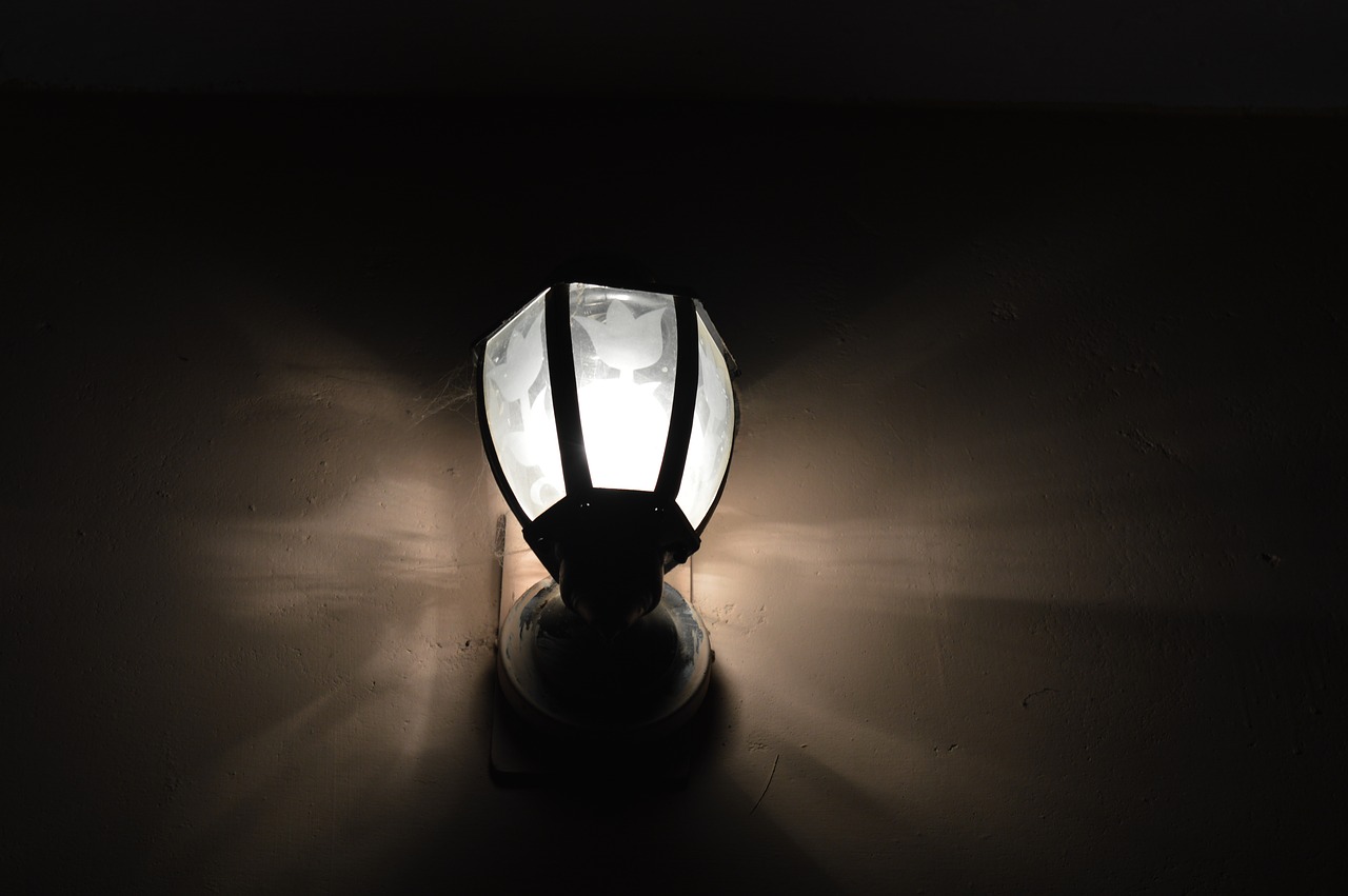 light night lamp dark free photo