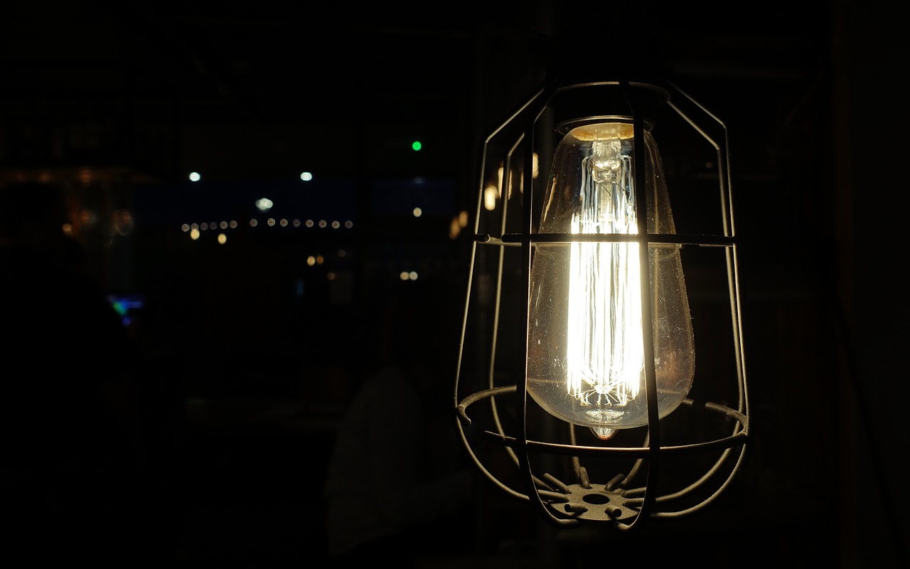 light lamp bulb free photo