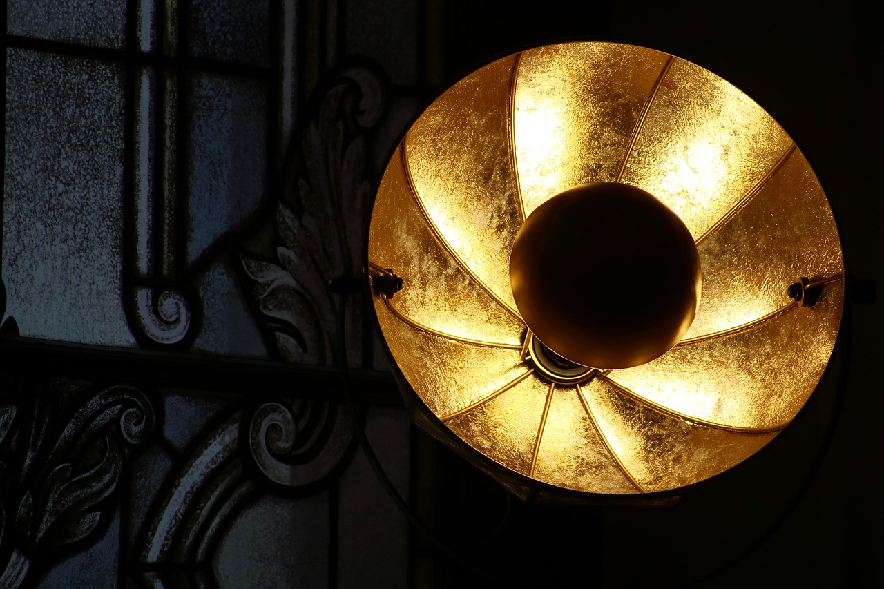 light  gold  lamp free photo