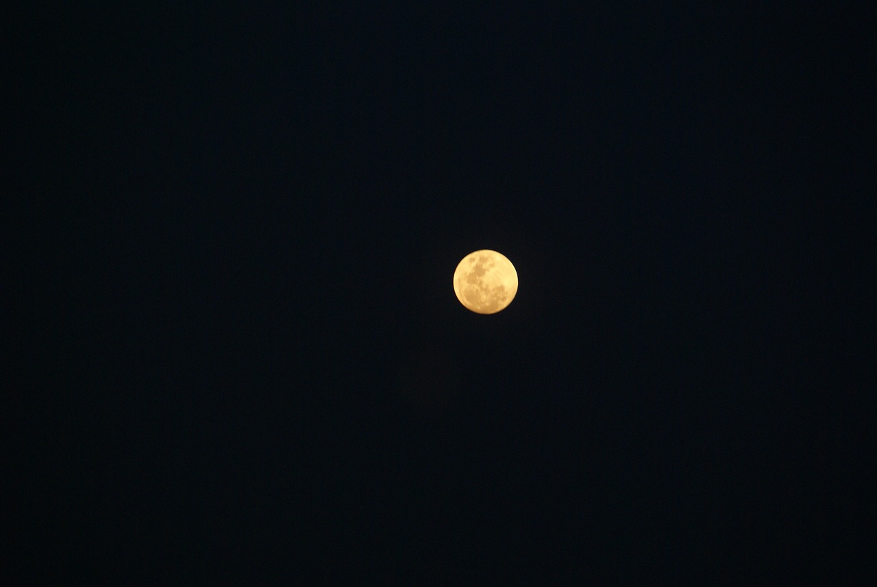 light moon night free photo